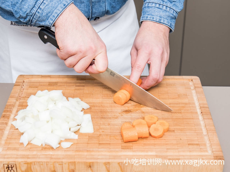 德式酸味慢炖牛肉【制作方式】