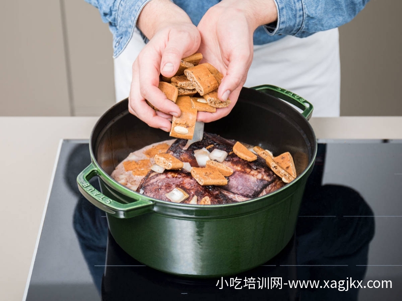 德式酸味慢炖牛肉【制作方式】